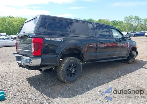 2021 Ford F-250 Xlt z USA, uszkodzony, nr VIN 1FT7W2BN4MEE01982